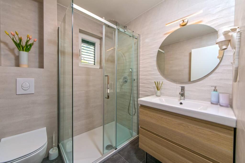 Apartman Macan Brela Exterior photo