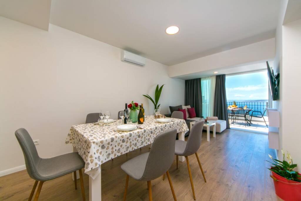 Apartman Macan Brela Exterior photo